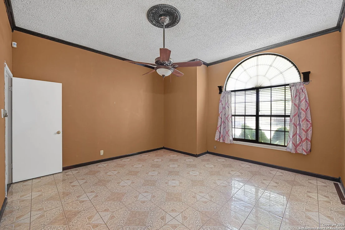 Photo of 2827 coast plain