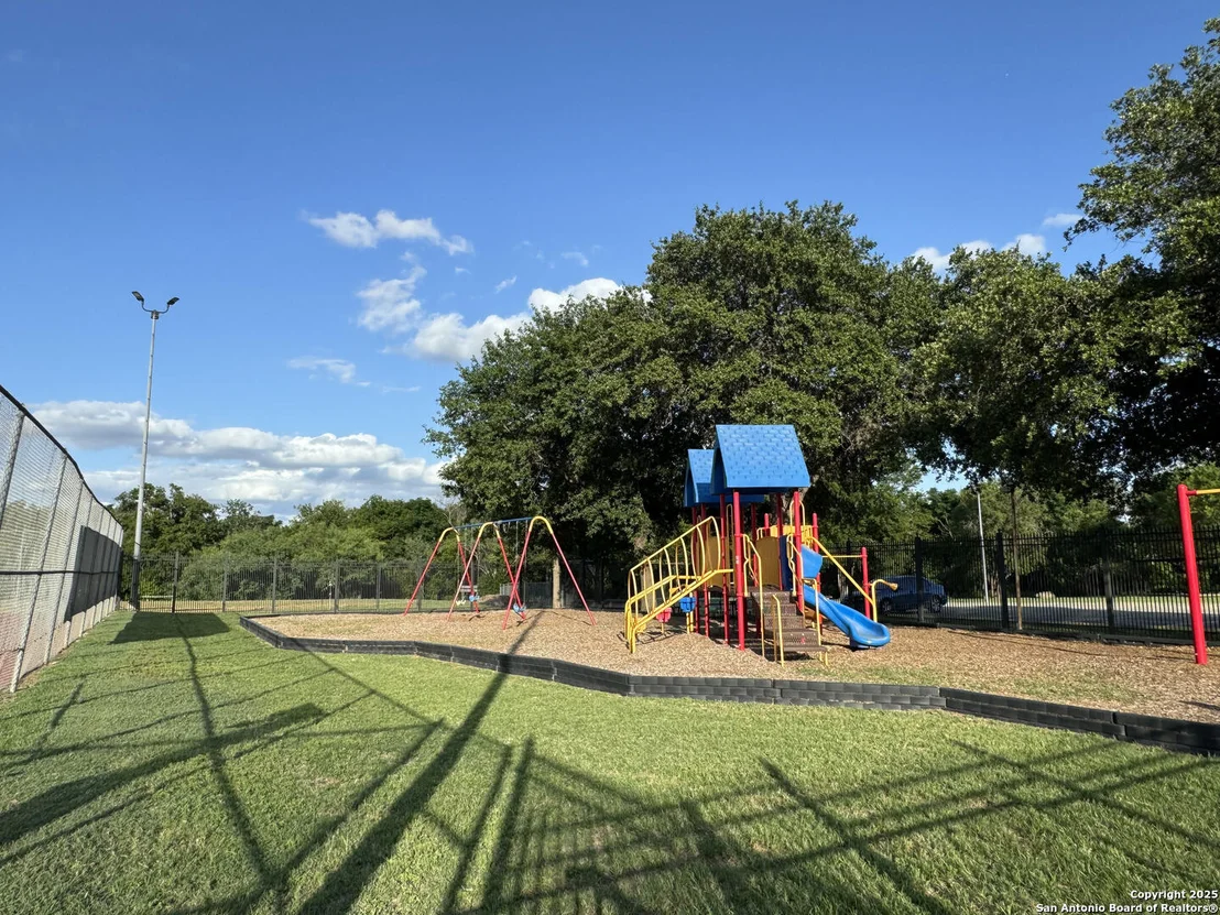 Photo of 7902 Misty Park