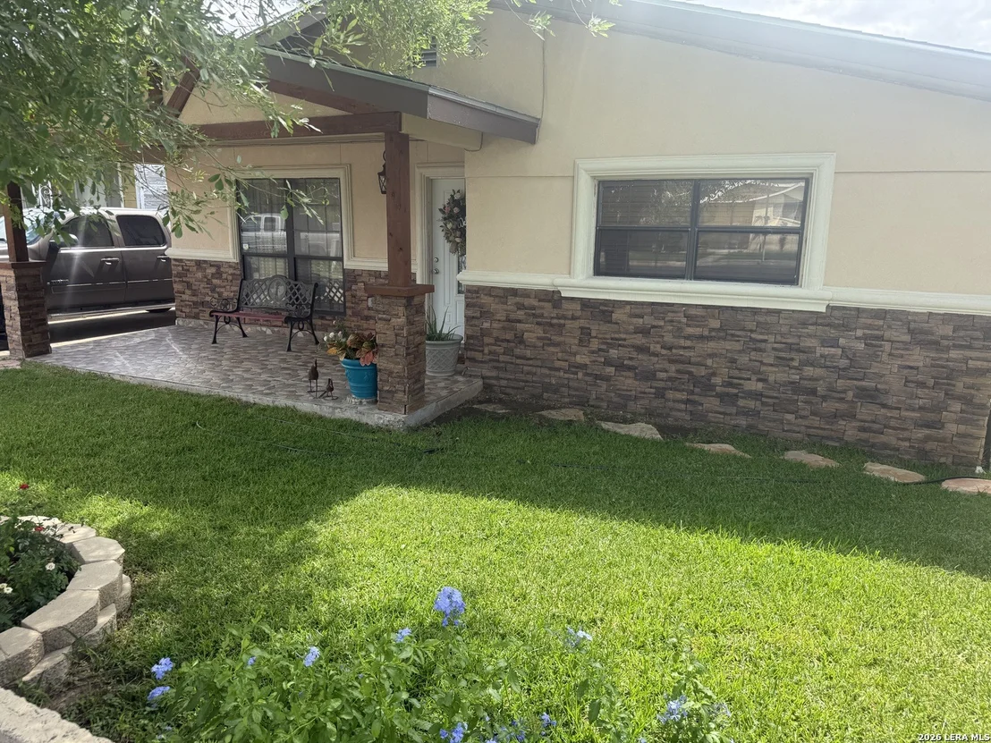 Photo of 783 Trinity Street