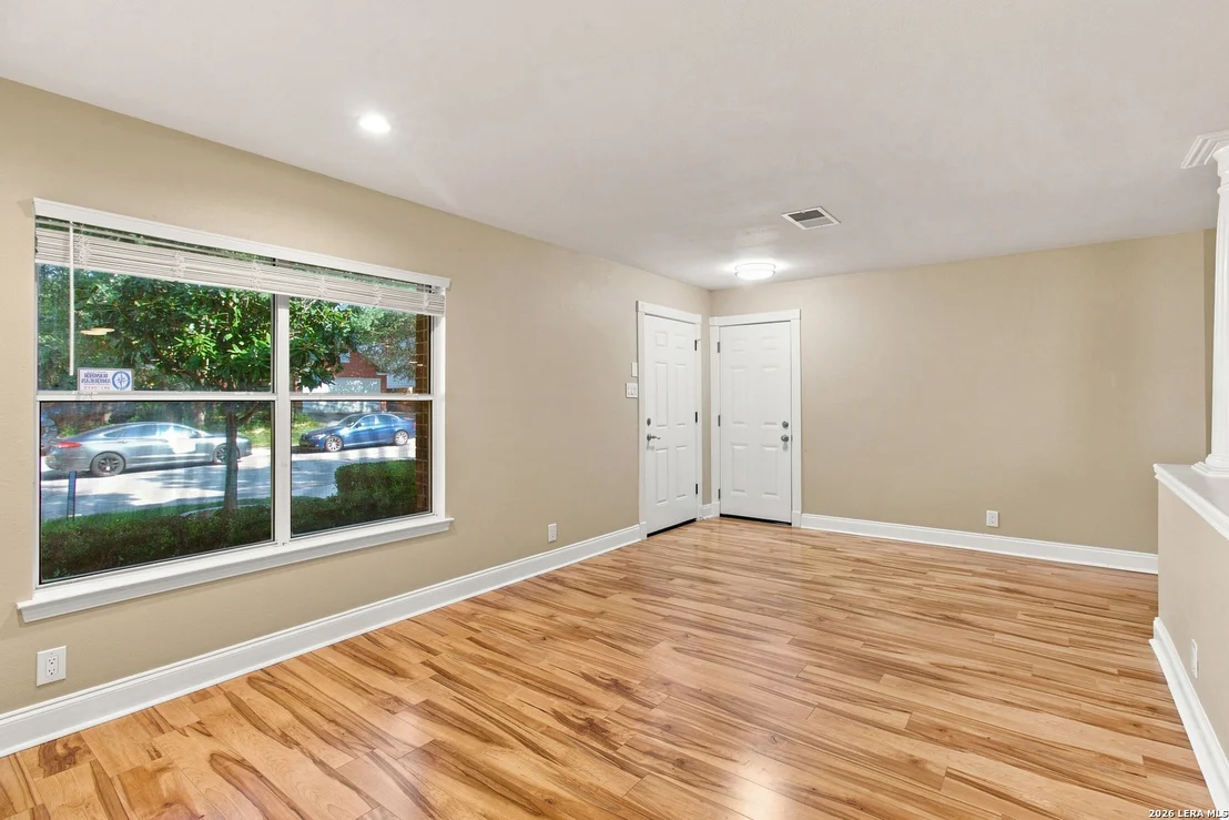 Photo of 11623 Gulf Station