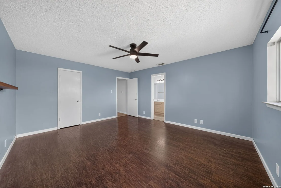 Photo of 8210 Manderly Pl
