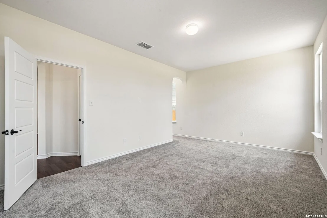 Photo of 7724 MOUNTAINEER WAY