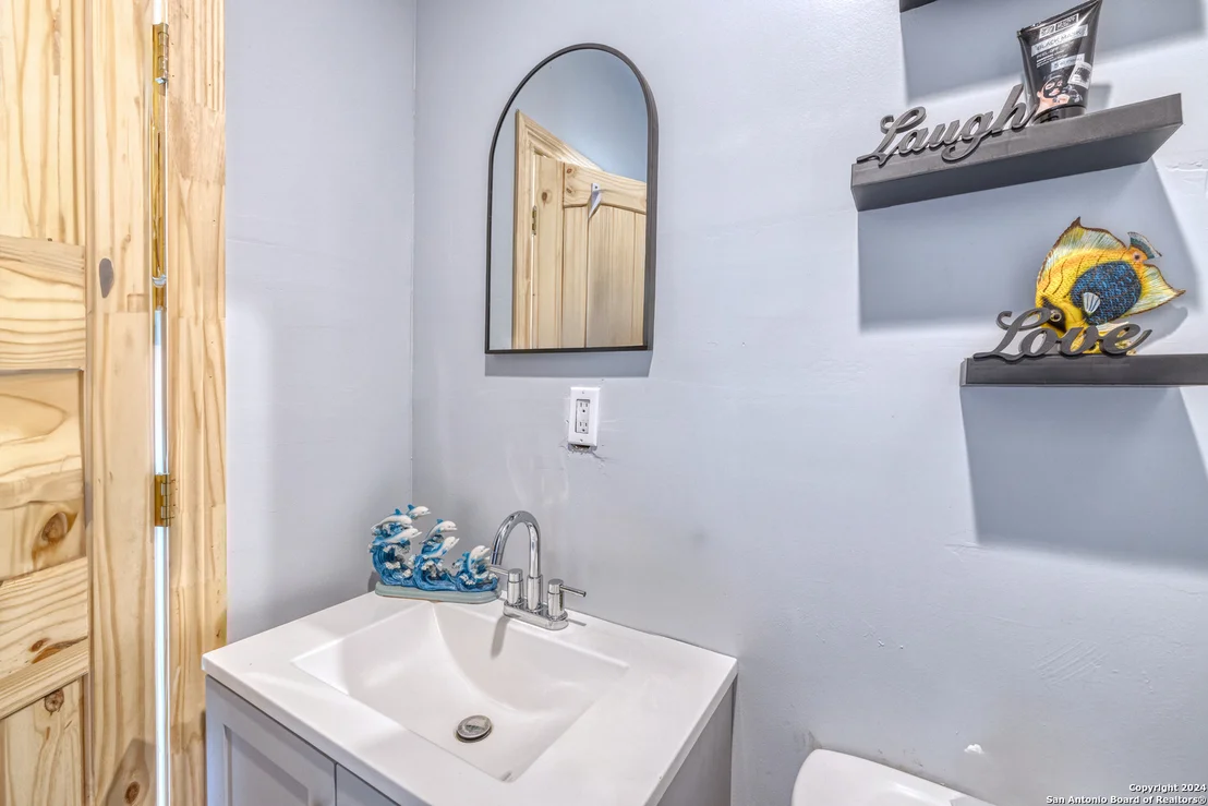 Photo of 136 Cardinal Drive