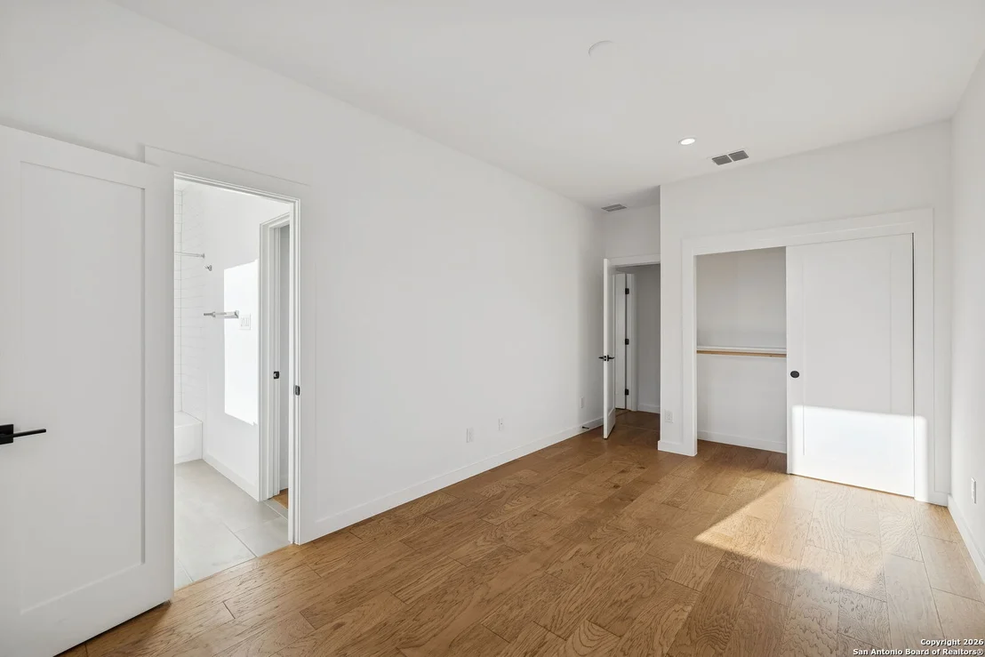 Photo of 502 McMonigal