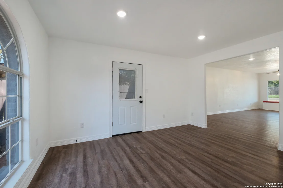 Photo of 103 WARING DR