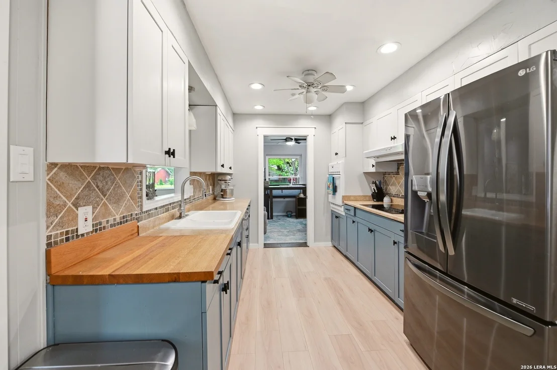Photo of 429 DRIFTWIND DR