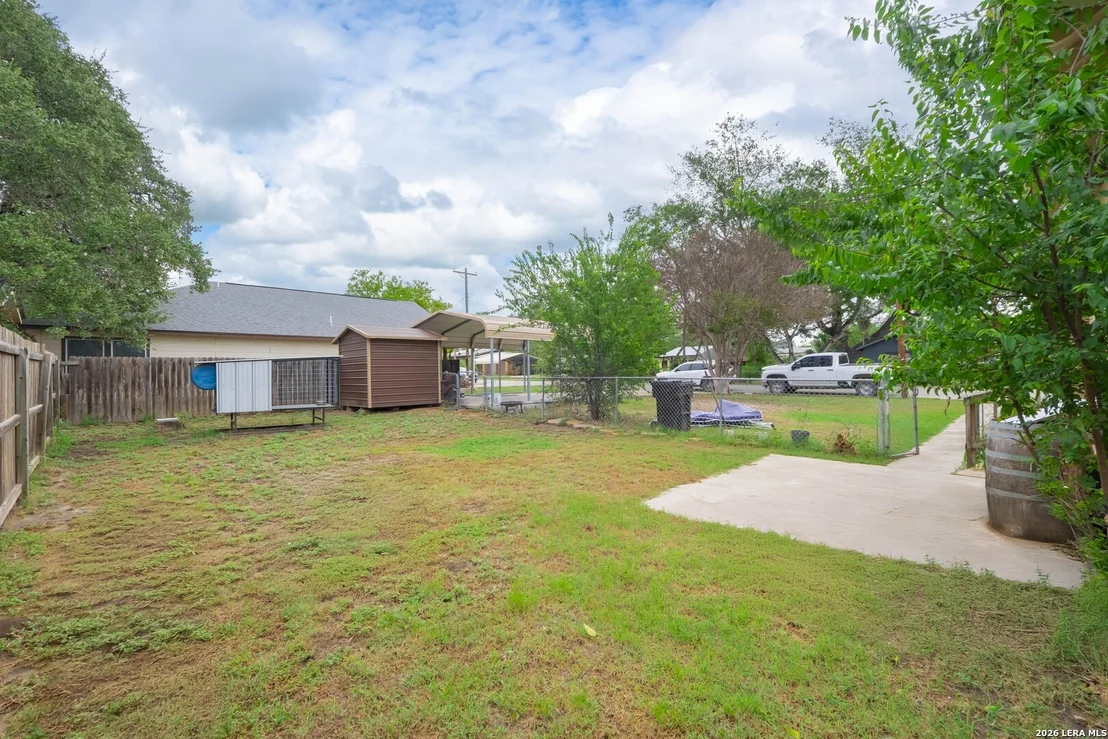 Photo of 301 Jefferson Dr