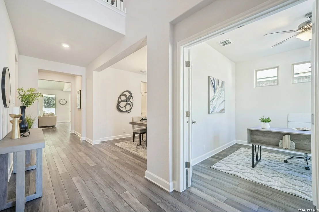 Photo of 16235 Athens