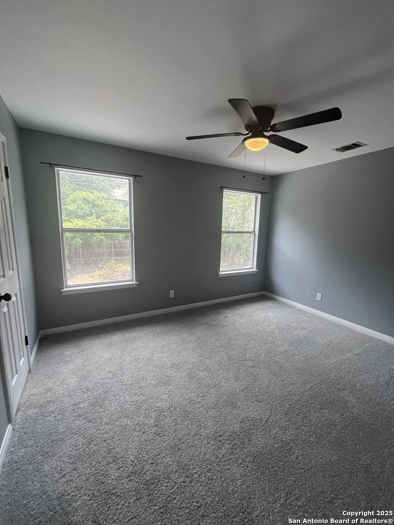 Photo of 8927 Shady Leaf