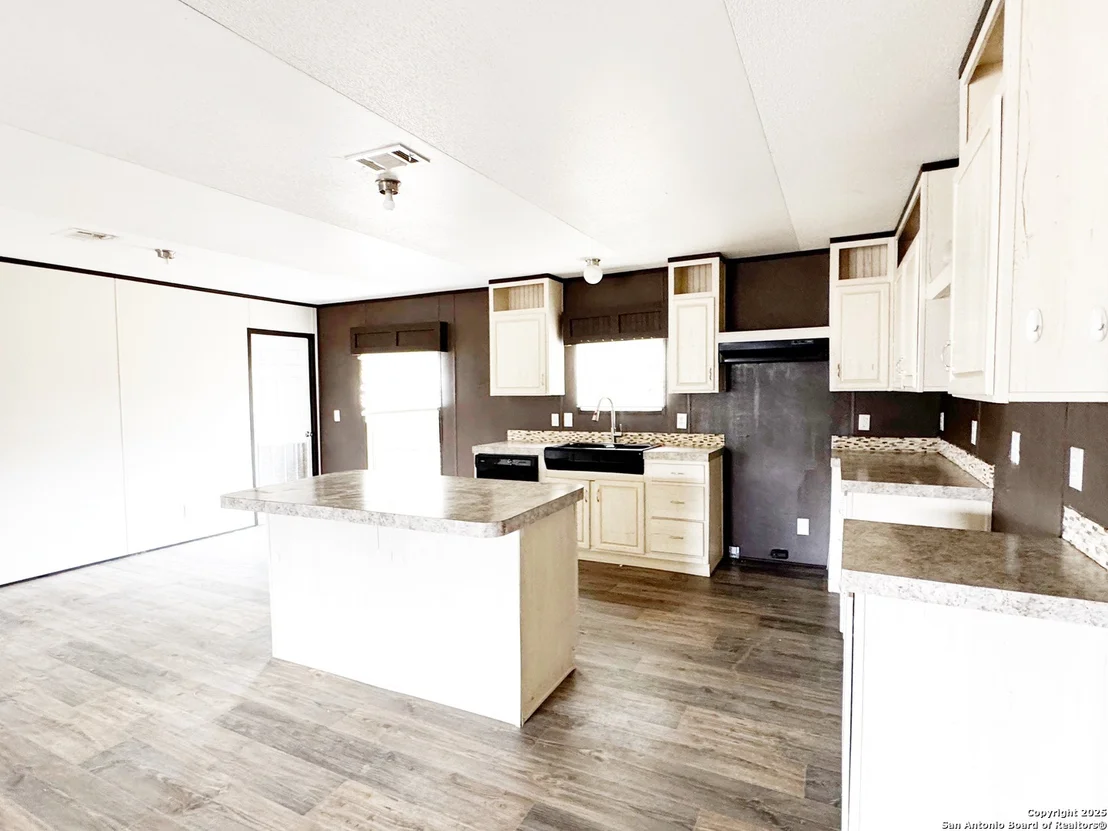 Photo of 808 Pecan