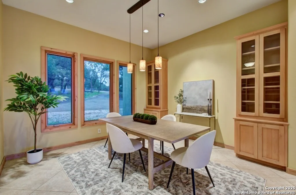 Photo of 555 CROOKED OAK DR