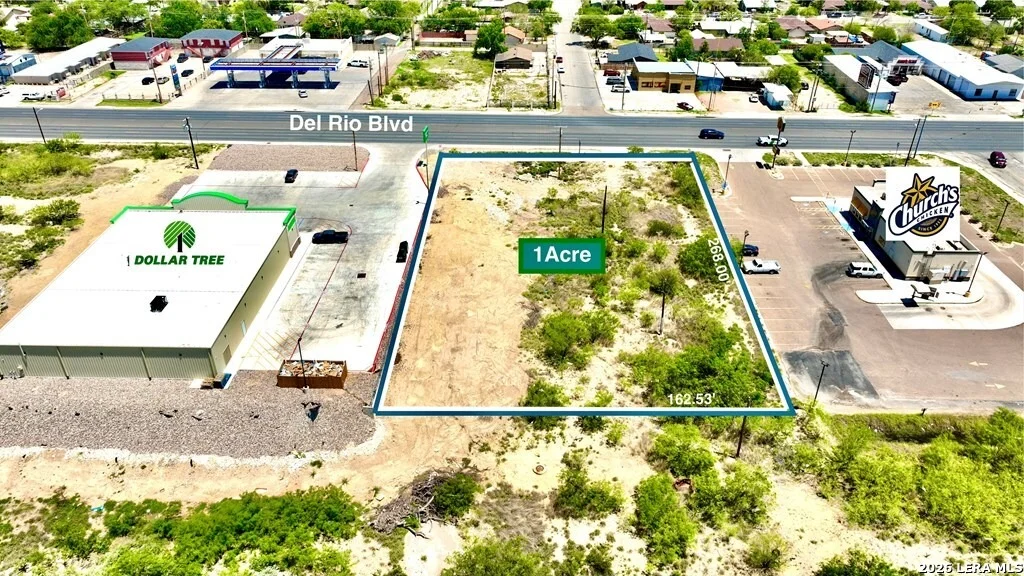 Photo of 3201 Del Rio Blvd