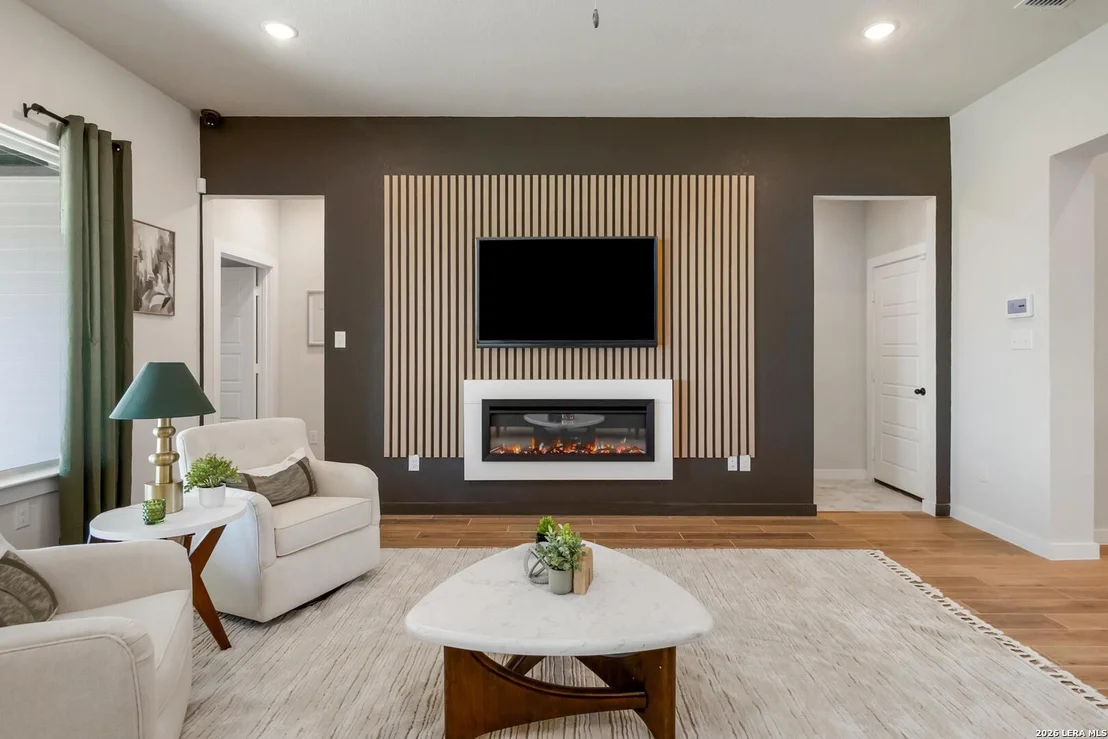Photo of 21140 Prairie Rose