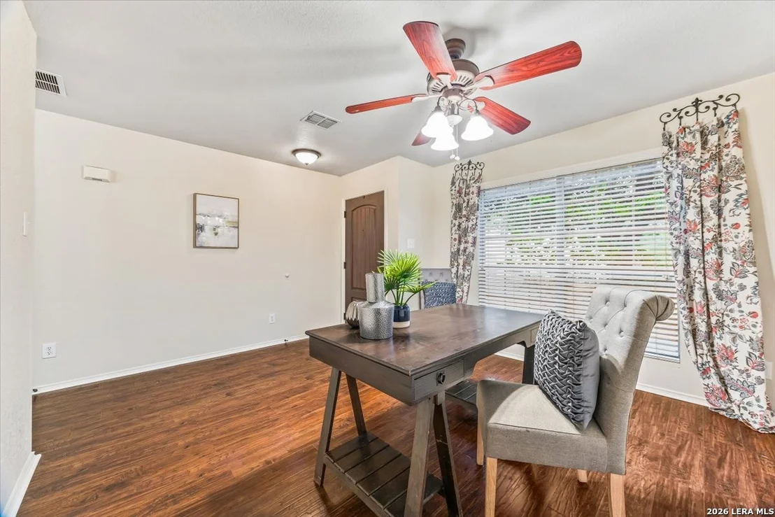 Photo of 26603 Redstone Hill