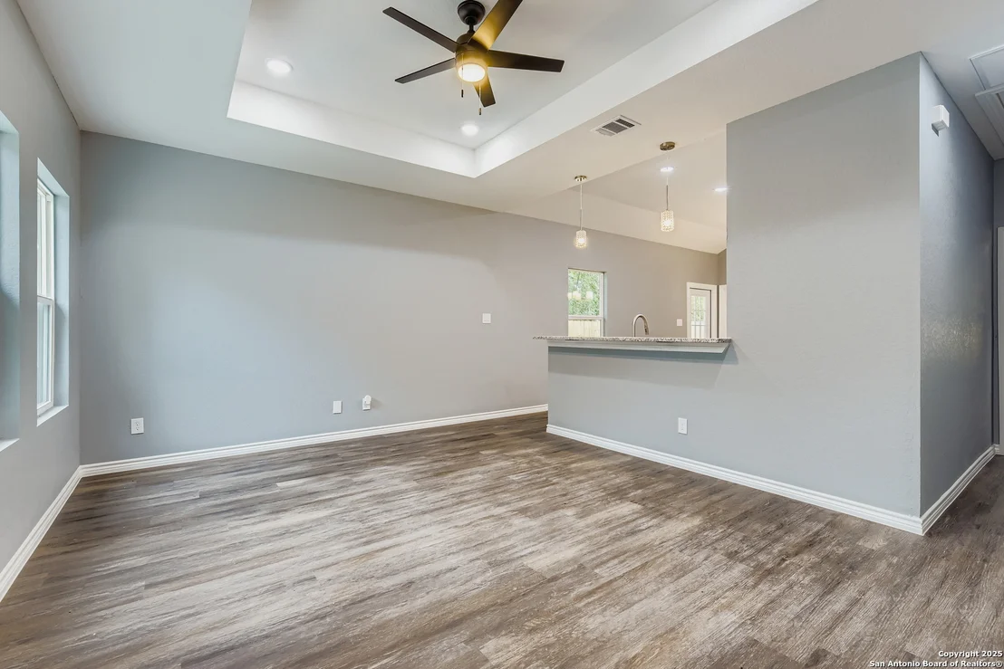 Photo of 226 Frost