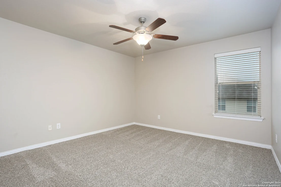Photo of 526 Point Meadows