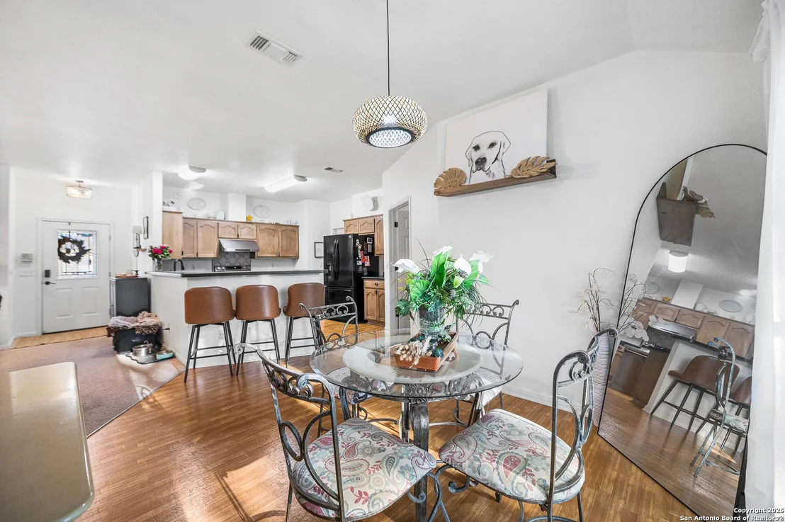 Photo of 2240 Stonehaven
