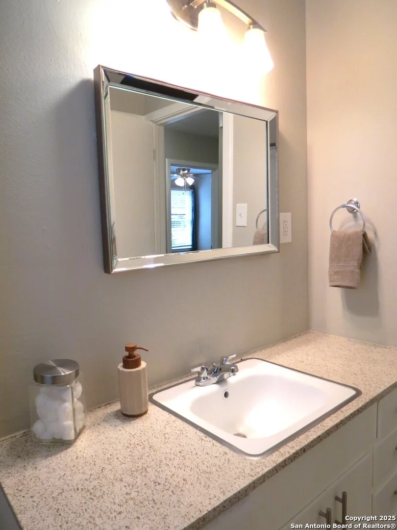 Photo of 426 Wallace