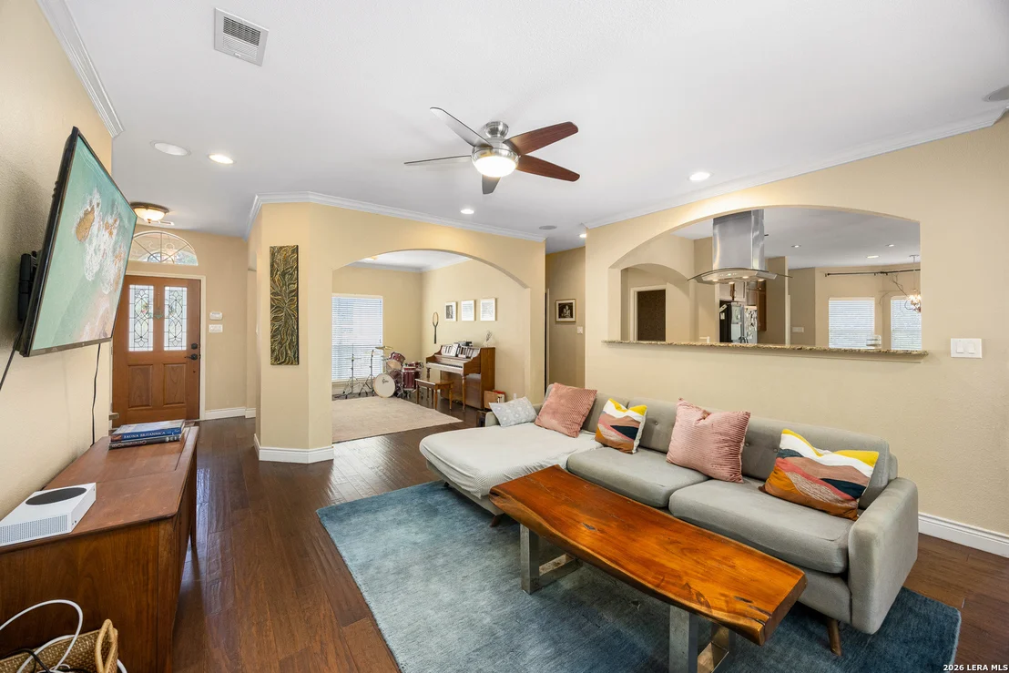 Photo of 1059 Flagstone