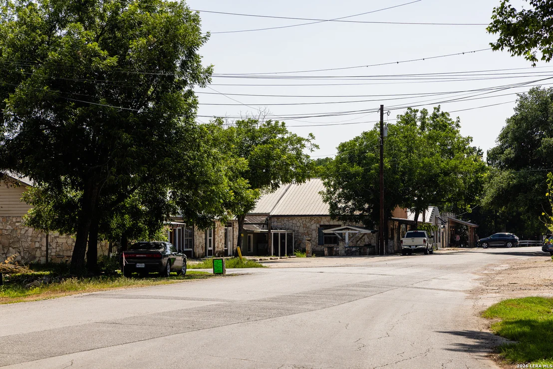 Photo of 129 Old Ingram Loop