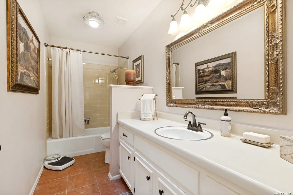 Photo of 5819 DEAN MARTIN ST