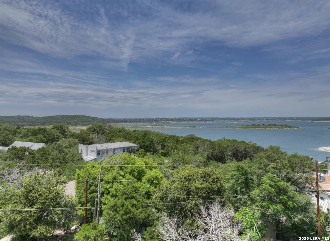 Photo of 562 Cindy Dr.
