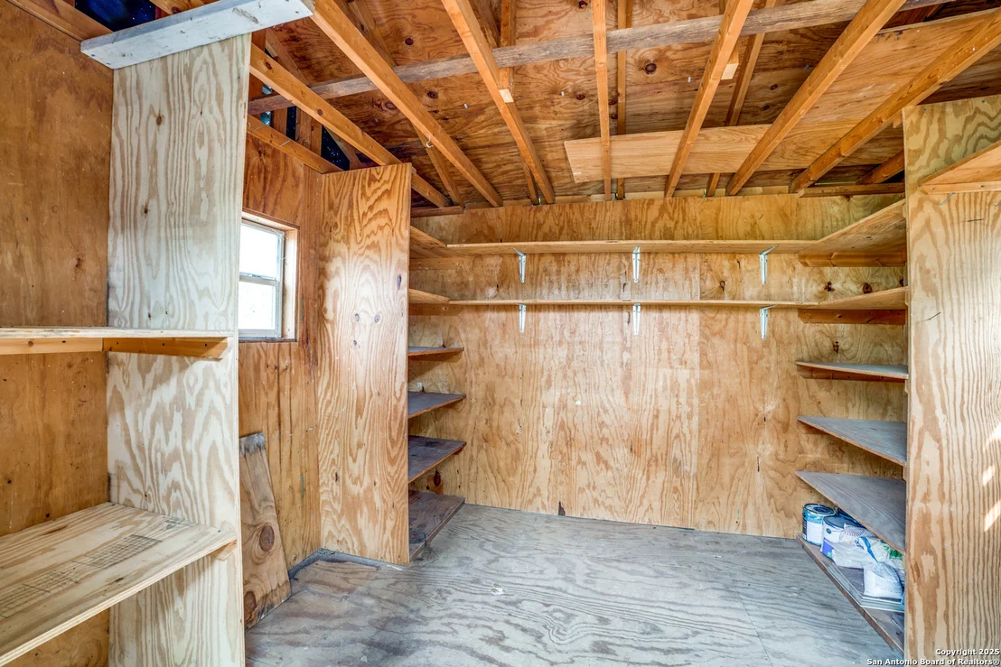 Photo of 1011 Thorain Blvd