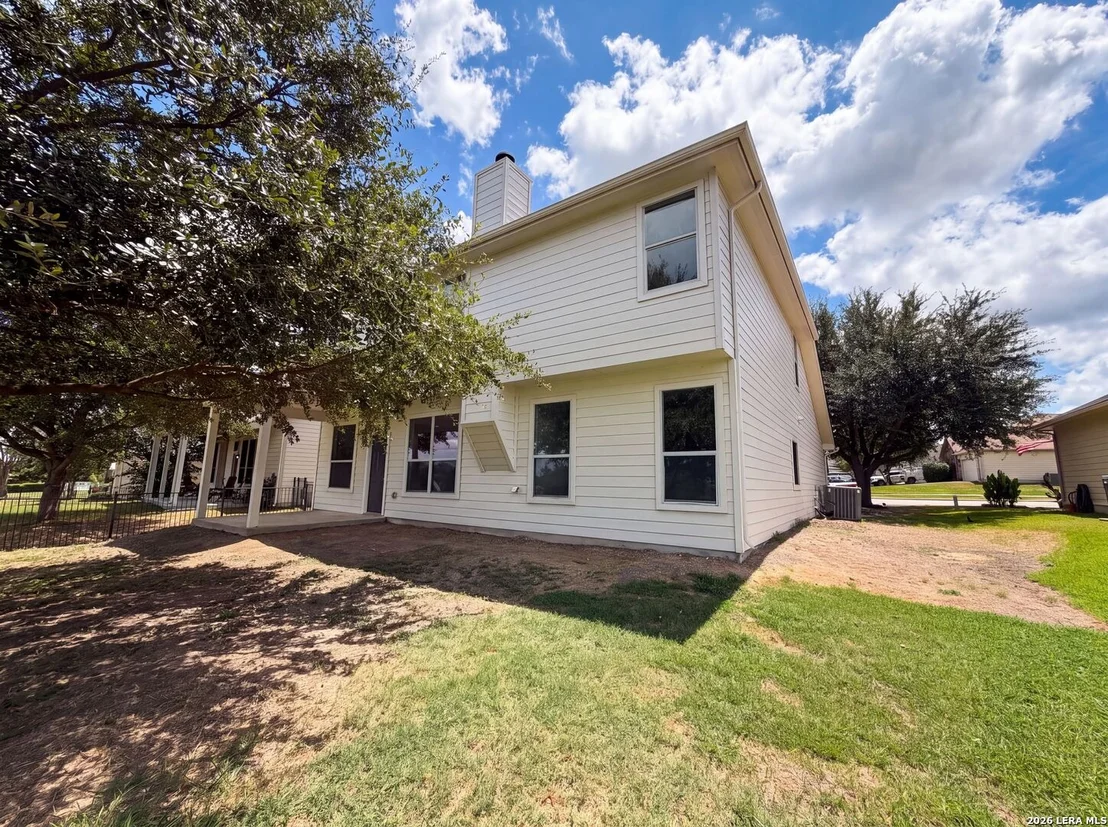 Photo of 3765 Columbia