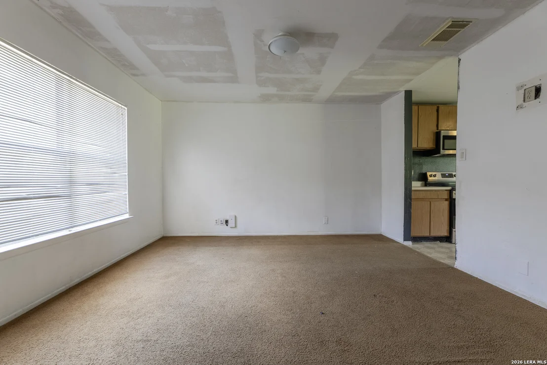 Photo of 6822 Misty Field Dr