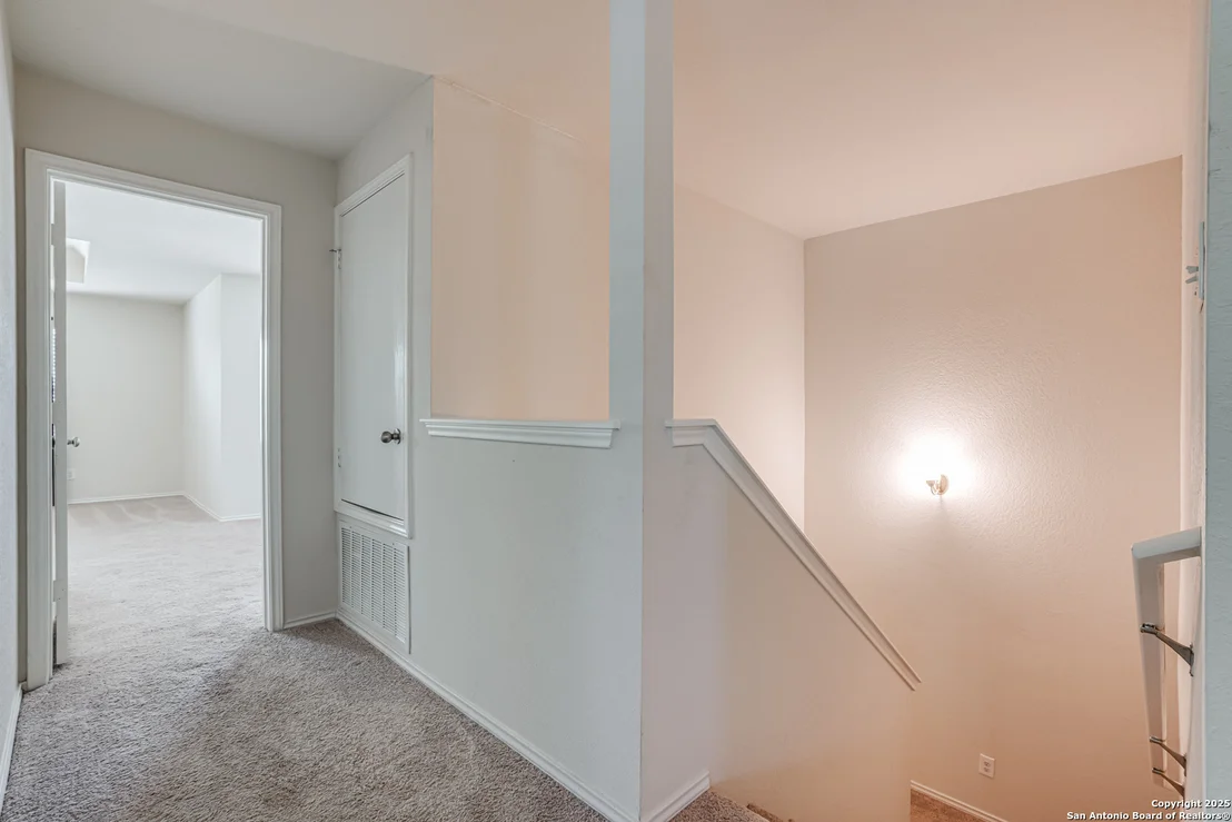 Photo of 8507 Silver Willow