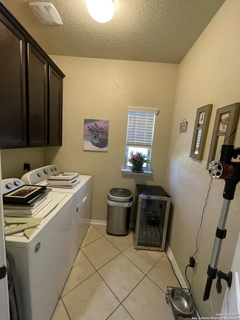 Photo of 123 Katy Post