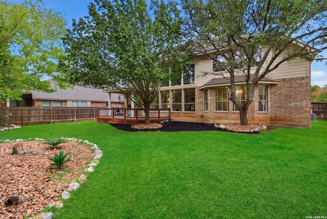 Photo of 18619 Rogers Pl