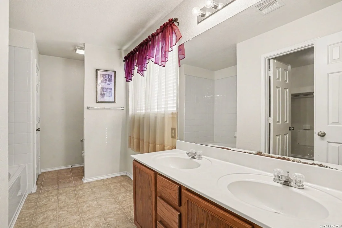 Photo of 7706 Cedar Farm