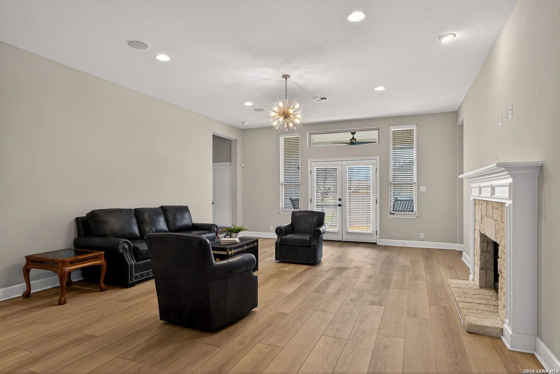Photo of 122 Noble Woods