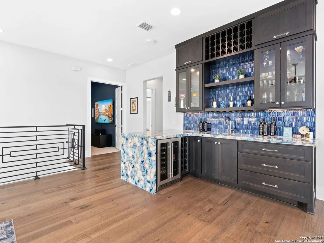 Photo of 207 River Bend