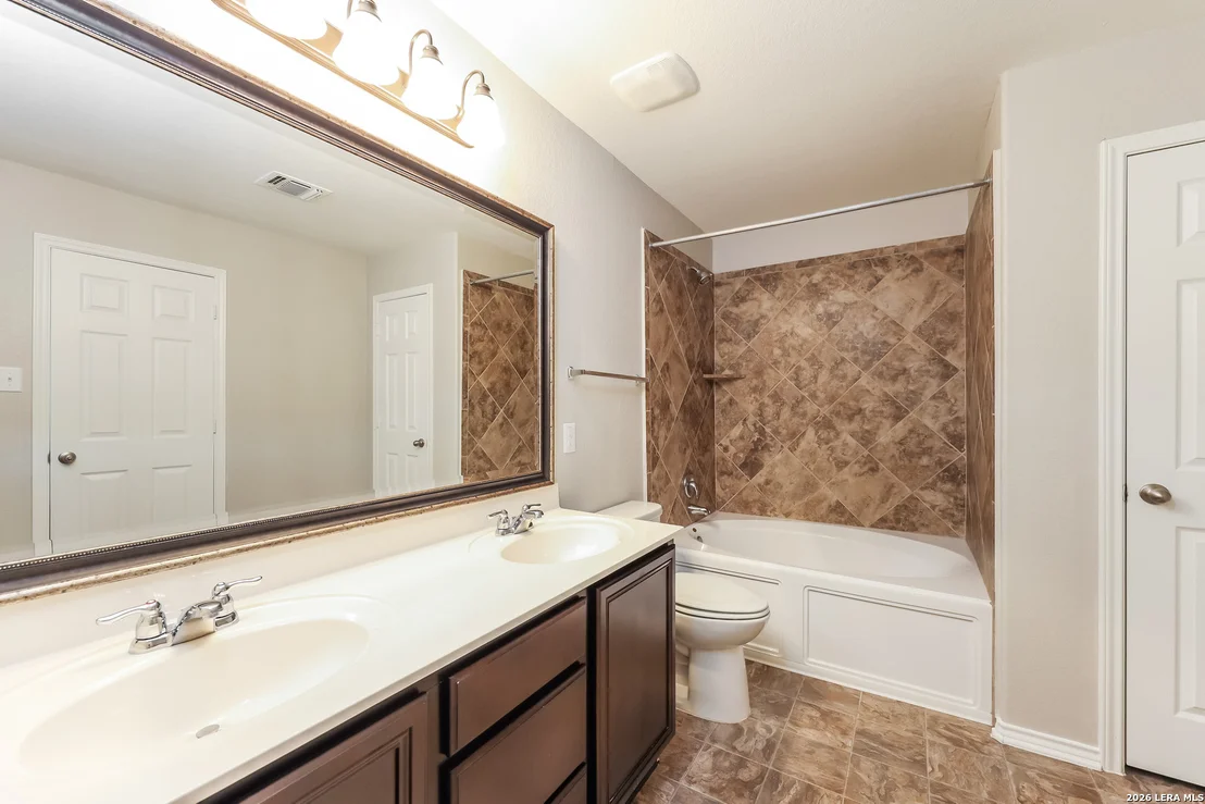 Photo of 2625 Green Leaf Way
