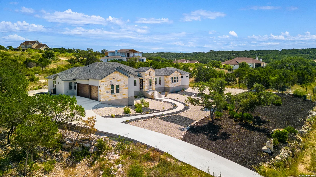 Photo of 250 Private Road 2775