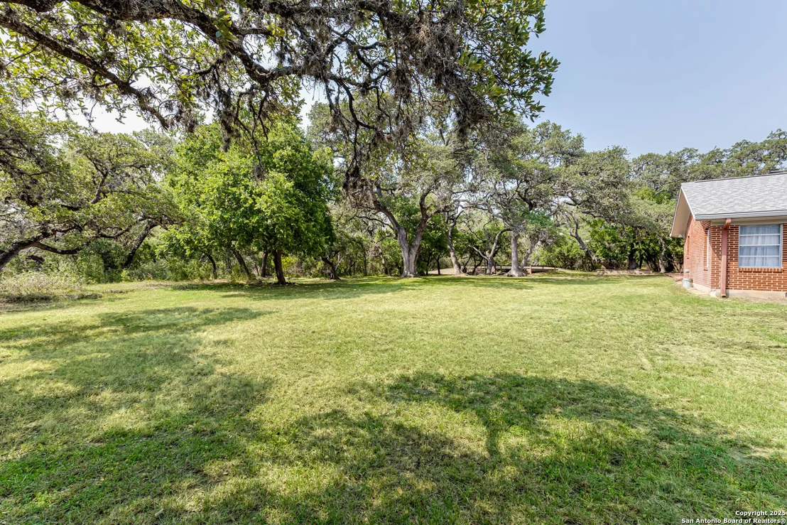 Photo of 110 Cliffside Dr