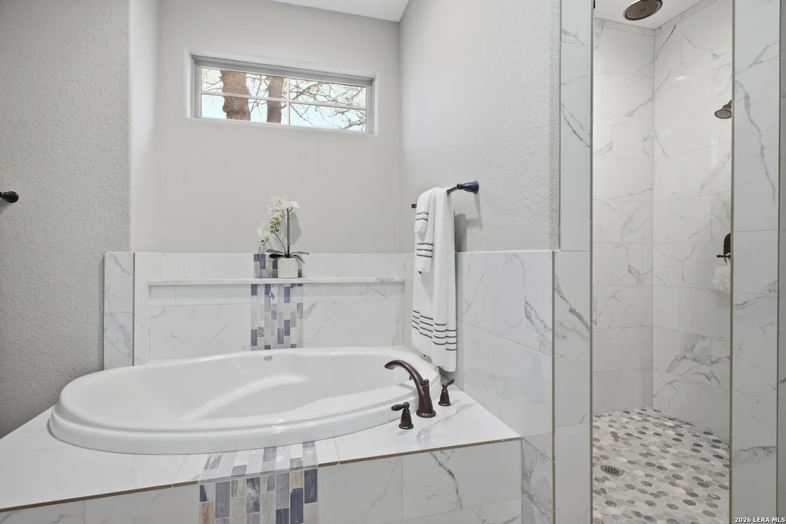 Photo of 117 Crescent Rdg