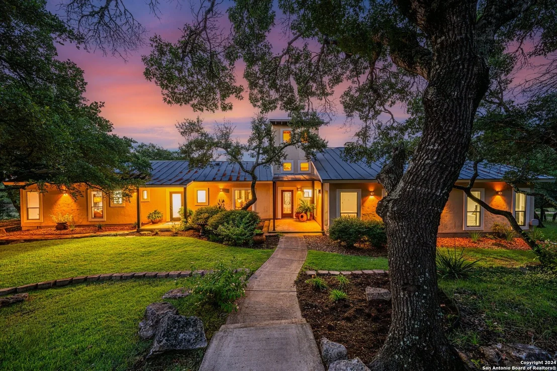 Photo of 112 Remington Dr