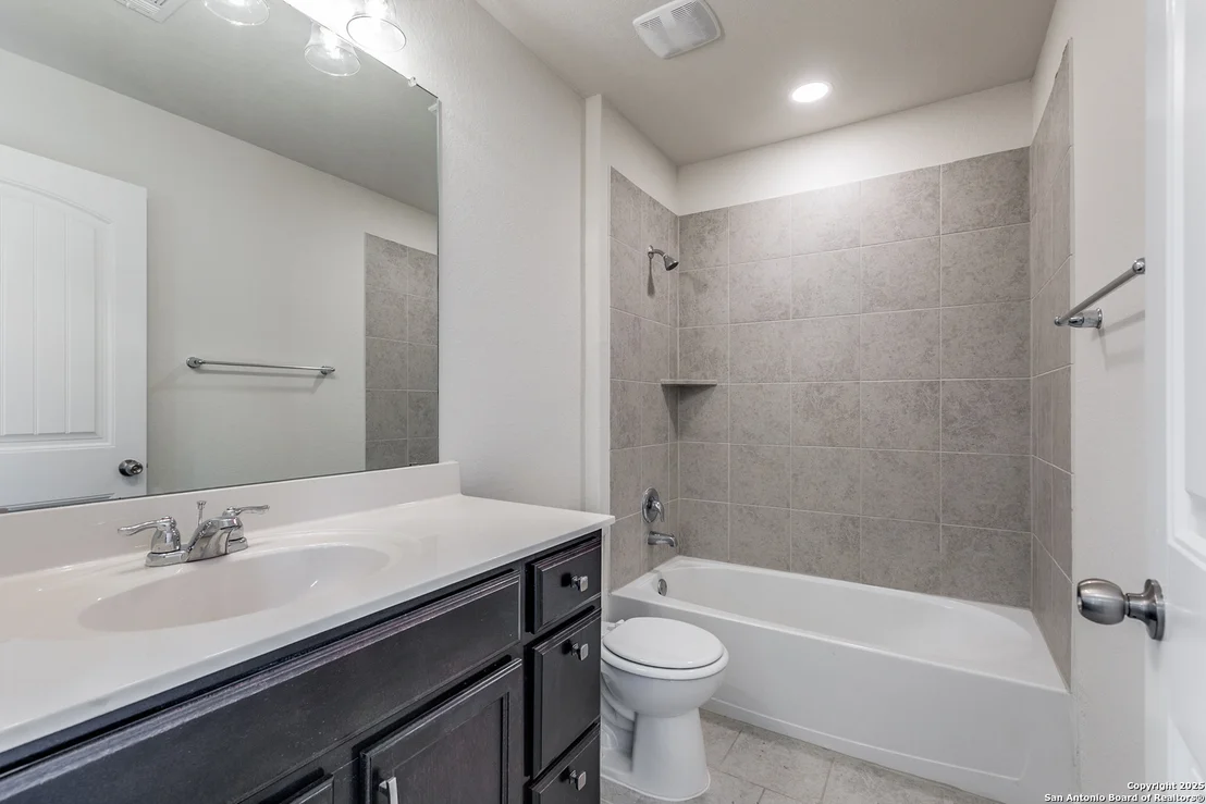 Photo of 8930 Willingham Bay