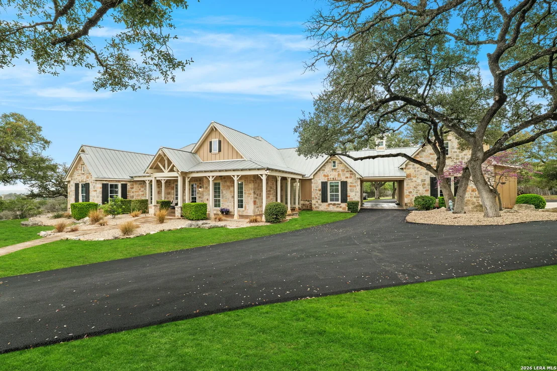 Photo of 111 Greystone Circle