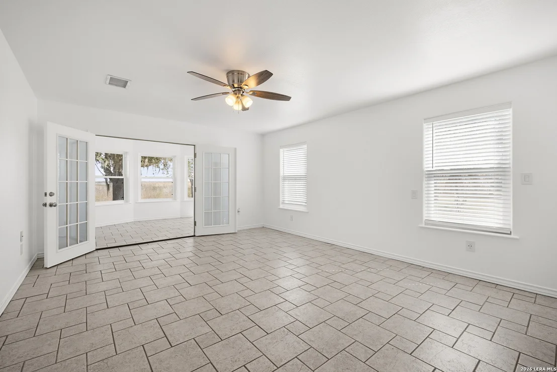 Photo of 1209 County Road 3651