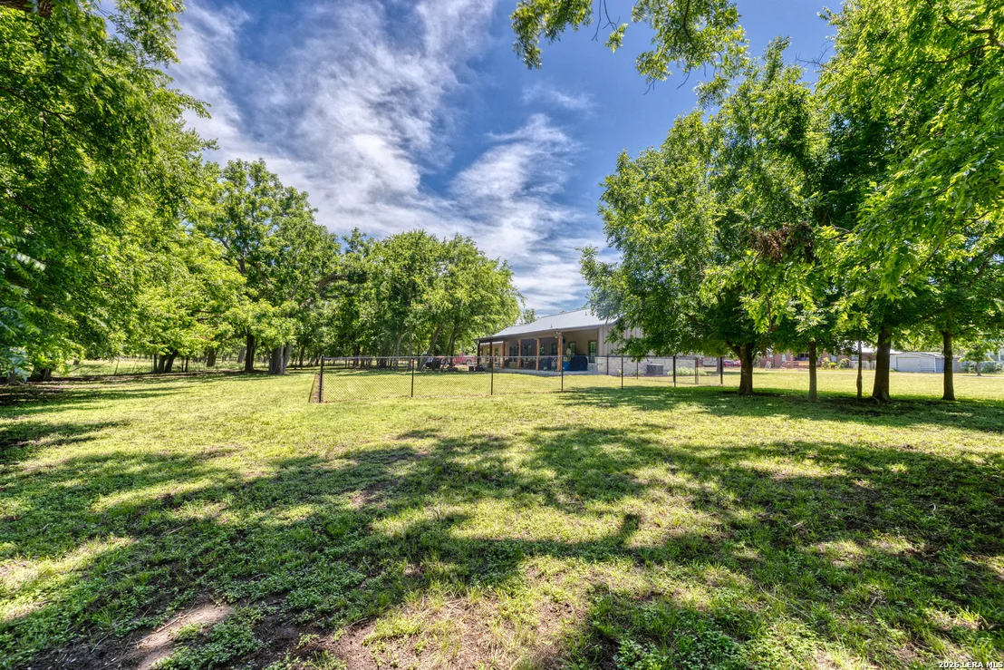 Photo of 863 Flatrock Circle