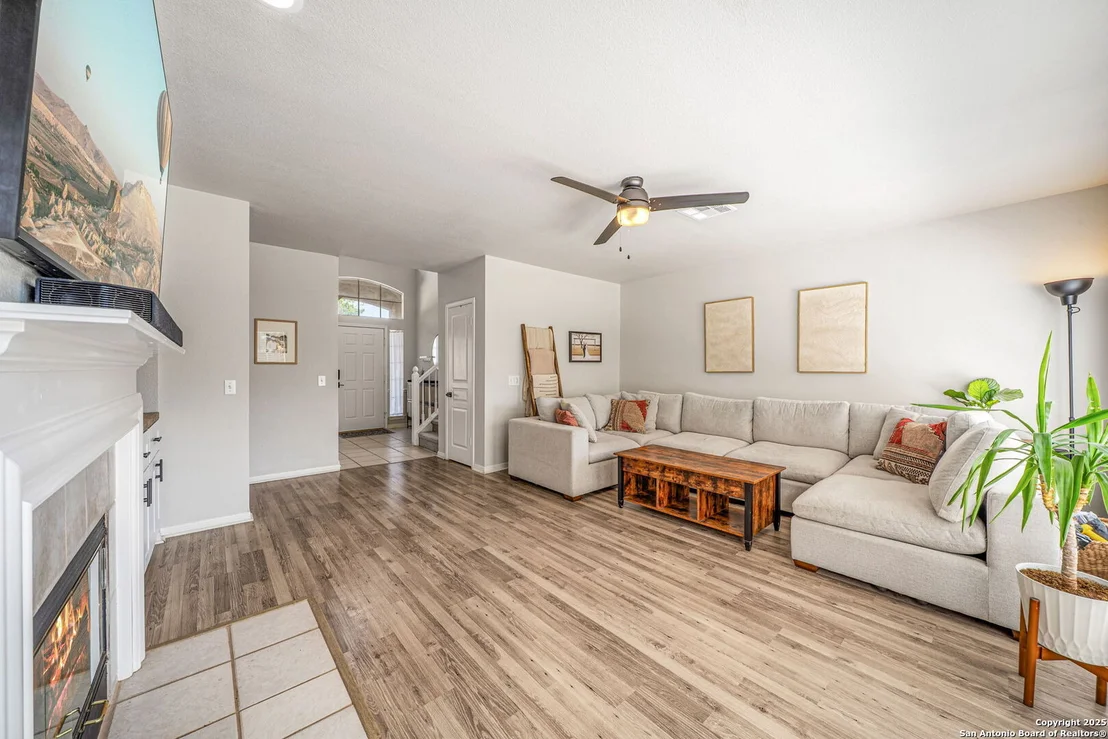 Photo of 11203 Jadestone