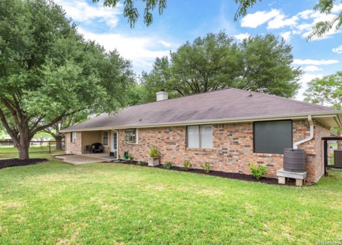 Photo of 1420 DEVIN DR