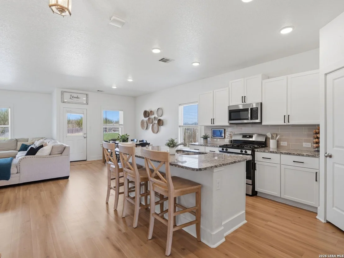 Photo of 598 Summersweet