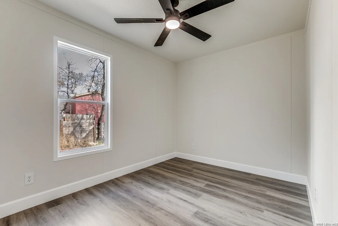 Photo of 23403 Hickory Pass