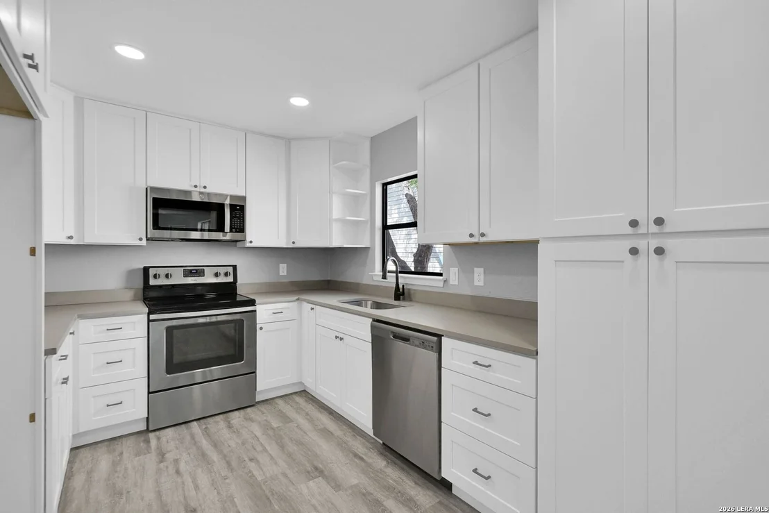 Photo of 5446 Vista Trl