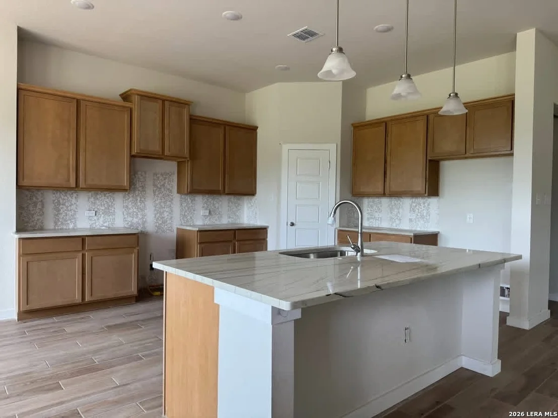 Photo of 1586 Vista View Drive